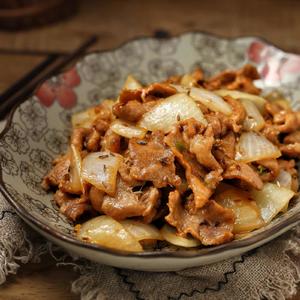 孜然洋葱炒肉片