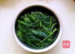 菠菜炒鸡蛋的做法图解3