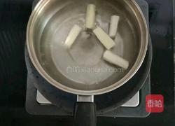 茭白小米粥 (宝宝辅食）的做法图解2