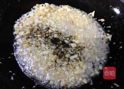 蒜蓉粉丝蒸扇贝的做法图解8