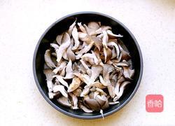 炸蘑菇的做法图解2