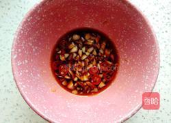 手撕蒜薹的做法图解5