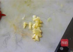 凉拌黄瓜的做法图解2