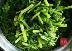 蒜拌茼蒿的做法图解2