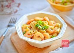 虾仁炒面的做法图解7