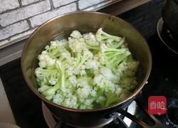 肉炒菜花的做法图解2
