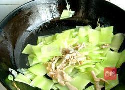 肉炒莴苣片的做法图解5