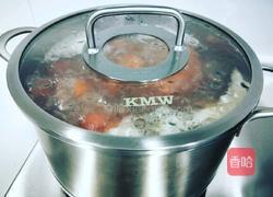章鱼粉葛胡萝卜猪骨汤的做法图解6