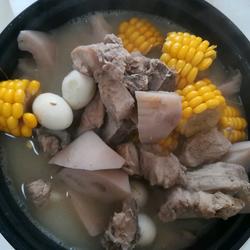 藕炖排骨的做法[图]