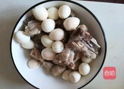 藕炖排骨的做法图解1