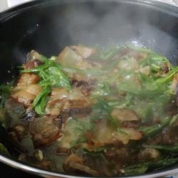 贵州腊肉炒青椒