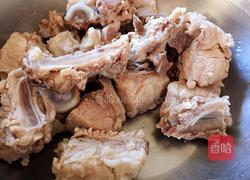 腐乳汁烧排骨的做法图解2
