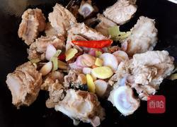 腐乳汁烧排骨的做法图解5