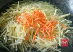 鱼香土豆丝的做法图解1