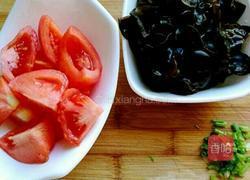 番茄鸡蛋炒木耳的做法图解4