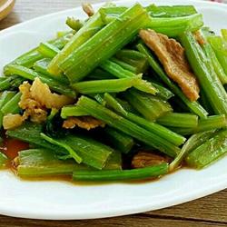 芹菜炒肉的做法[图]
