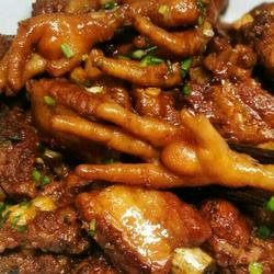 排骨炖鸡爪的做法[图]