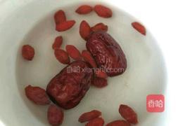 雪梨百合银耳润肺汤的做法图解8