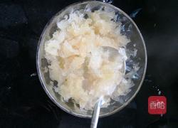 酸奶银耳水果羹的做法图解4