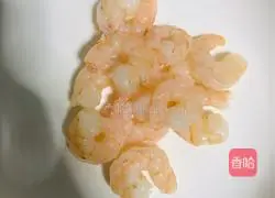 Milk Shrimp and Mashed Potato Salad Recipe Illustration 2