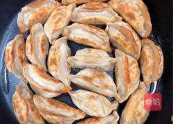 香煎饺子的做法图解3
