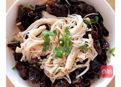 凉拌木耳金针菇的做法图解5