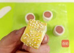 香肠飞饼卷的做法图解7