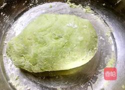 菠菜煎饺(猪肉陷)的做法图解2