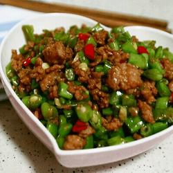 豆角碎炒肉沫的做法[图]