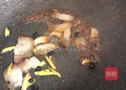 粤式－腊肉豉香蒸扒皮鱼的做法图解2