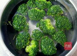 教你做彩色鲜面条的做法图解2