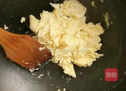 韭菜炒鸡蛋的做法图解4
