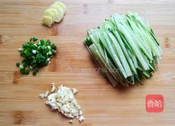 蒜泥白肉的做法图解1