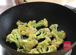 孜然干锅花菜的做法图解4