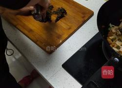 肉炒马蜂菜的做法图解1