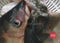 香浓鱼头汤的做法图解1