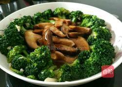 西蓝花抱香菇的做法图解5