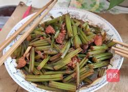 芹菜炒肉的做法图解11