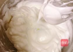 戚风蛋糕的做法图解4