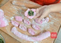 荠菜猪肉饺子-火龙果面的做法图解7