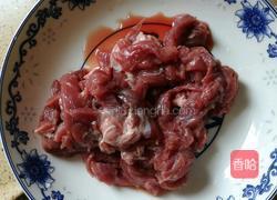 野山椒牛肉的做法图解1
