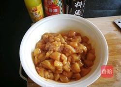 薄底鸡丁鲜果披萨的做法图解5