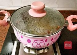 雪燕桃胶皂角米炖奶的做法图解5