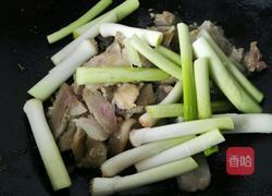 大蒜炒猪头肉的做法图解4