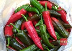 尖椒炒面条的做法图解1