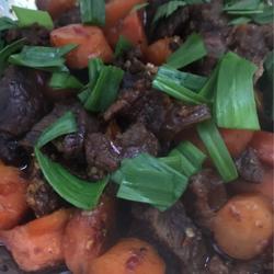 牛肉煨胡萝卜?的做法[图]