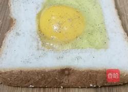 爆汁鸡蛋土司的做法图解3