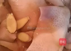 双色猪皮冻的做法图解2