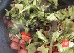 腊肠蔬菜炒饭的做法图解4