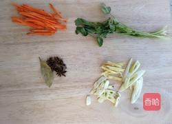 铁锅炖黄花鱼的做法图解1